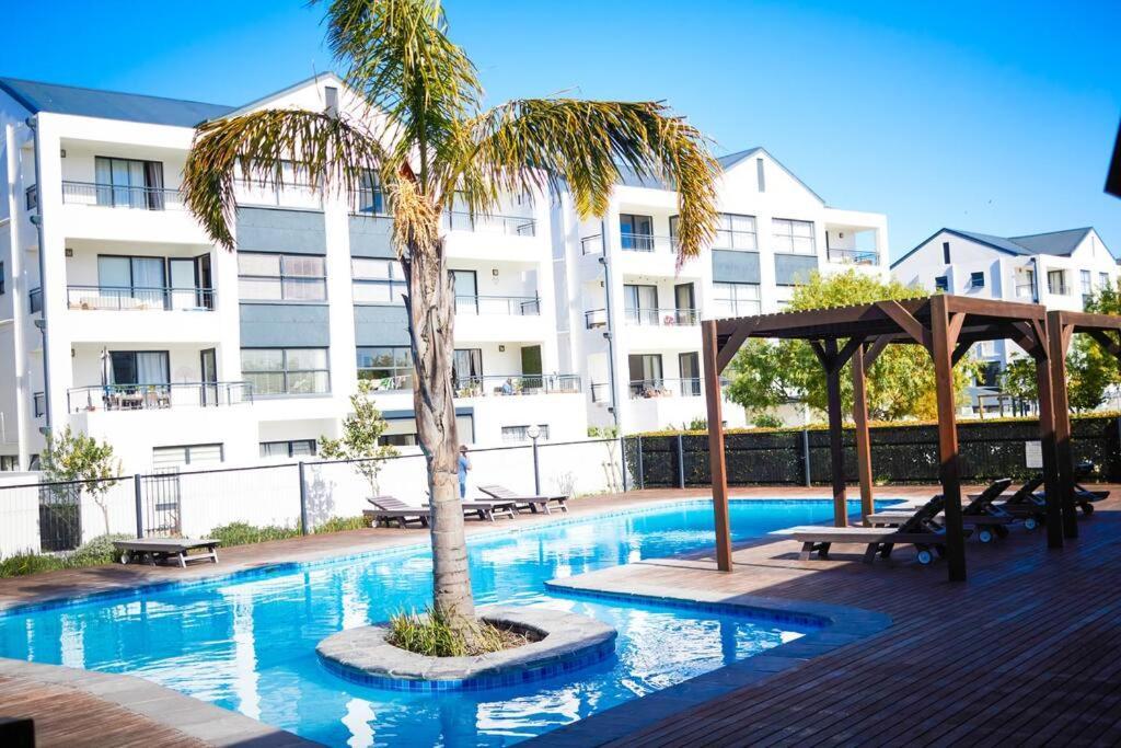 1d - Serene Retreat Of Parklands * Kaapstad